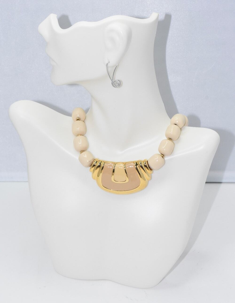 NAPIER Gold/Cream Enamel Pendant Gold Tone Lucite Beaded Statement Necklace